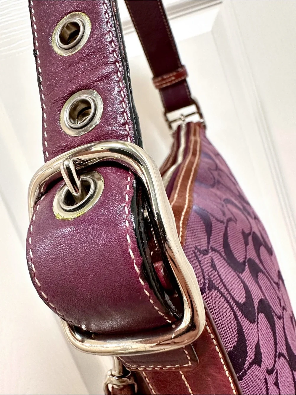 Coach Signature Jacquard‎ Suede Tassel Shoulder Crossbody Bag Plum Purple Y2K